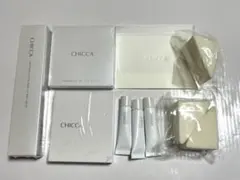 【未開封・豪華セット】CHICCA ソリッドファンデ ＆ メイクアップベースのサムネイル