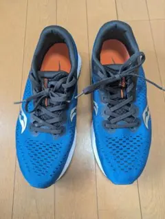 Saucony ランニングシューズ メンズ ブルー　26.5センチのサムネイル