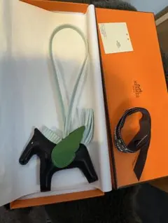 【新品未使用】エルメス ロデオ ペガサス PMチャーム ブラック グリーンK刻印