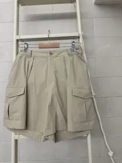 BEAMSGOLF ベージュ カーゴショートパンツ ハーフパンツのサムネイル