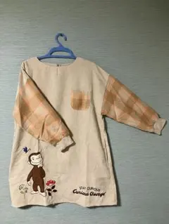 《ちーこ様専用》おさるのジョージ　長袖エプロン 割烹着　保育士　介護士　秋冬物