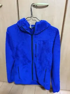 ユニクロ フリースジャケット ブロックテック 青