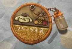 산리오 ミルクキャップシアーチャーム 폼폼푸린 、タキシードサム