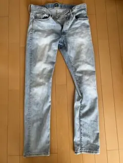 GAPストレートデニム