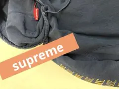 シュプリーム　パーカー　ネイビー フード付き　SUPER ロゴ　Mサイズ