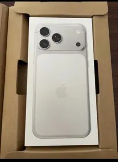 【新品未使用】iPhone17ProMax 1TB シルバー iPhone 17 Pro Max ☆Apple 国内版 SIMフリー iPhone17ProMax 1TB