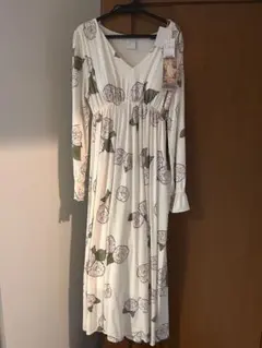 専用ジェラートピケ　花柄ワンピース