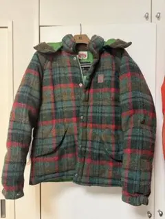 黒 ダウンジャケット