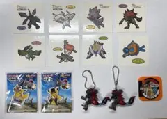 ポケモン パンシール 8枚 & 映画入場者特典 & セブンイレブン キーホルダー