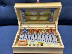 メガハウス　プーさんのハニーコンサート　オルゴール　木琴　からくり時計 メガハウス プーさんのハニーコンサート オルゴール 木琴 からくり時計
