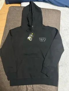 BERIK ブラック フード付きパーカー