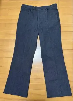 【美品】パンツ3L 濃いグレー　伸縮性あり　ポケット前後に2個ずつあり