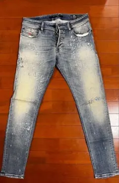 DIESEL ダメージ加工 スリムフィットデニムパンツ