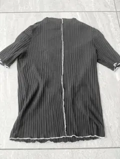 ZARA リブ編みフリル付き半袖Tシャツ ブラック