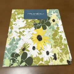 Moda Fabrics 花柄コットン生地 100%