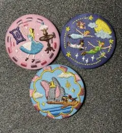 ディズニー刺繍缶バッジ　ダンボ　アリス　ピーターパン