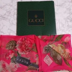美品 GUCCI グッチ フローラ シルク 大判 スカーフ レッド イタリア製
