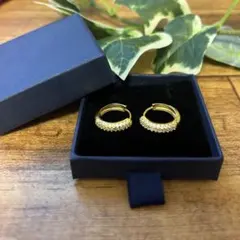 ゴールドクリスタルフープピアス