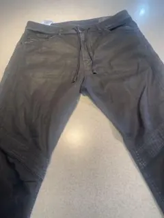 DIESEL黒デニムパンツ ドローストリング付き