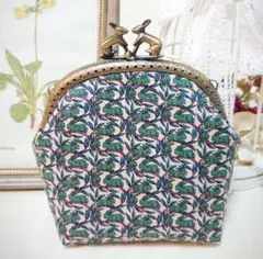 リバティ プリント♥️マチ広がま口ポーチ*ウサギ*ハンドメイド