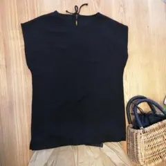 Elura フレンチスリーブ　カットソー トップスのサムネイル