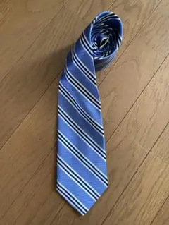 ネクタイ　BrooksBrothers ブルックスブラザーズ　青と白のストライプ