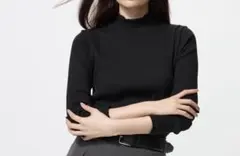 ユニクロ　リブハイネックT 長袖