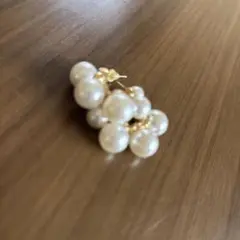イ*ヴ様 パールホワイト フープ型ピアス