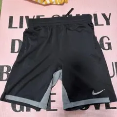 NIKE ハーフパンツ ブラック グレー スポーツウェア