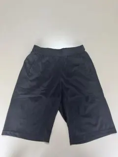 UNIQLO 子供服 ハーフパンツ 130cm