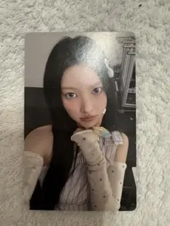 ILLIT NOT CUTE ANYMORE weverse トレカ ユナ⑤