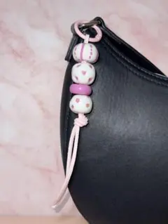 Item thumbnail for item daab1fc6-d809-42f0-9f78-f5150a0afc93