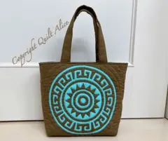 ハワイアンキルトキット！まぁるいタパ柄のバッグ