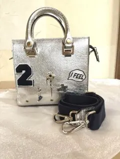 美品！ COACH ハンド ショルダー バッグ スタッズ 花柄 ベージュ 白 