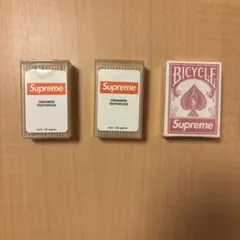 Supreme 爪楊枝 トランプのサムネイル