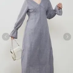 ナチュラルクチュール　総レースワンピース　長袖　袖フリル　裏地付き　ロング丈