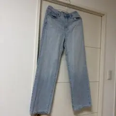 ユニクロ　ワイドストレートパンツ　23