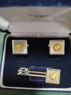 【K18】明治神宮K18＆シルバーネクタイピン·カフスセット!! K18】明治神宮K18＆シルバーネクタイピン·カフスセット!! K18