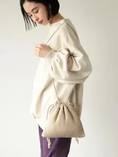 LOWRYS FARM バッグ　アイボリー　2way プリーツ　巾着バッグ