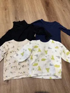 長袖シャツ肌着4枚セット ユニクロ ヒートテック80cm