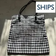 Item thumbnail for item 35677d10-b841-4ae5-be77-58945a72c0ee