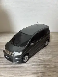 ホンダ純正カラーサンプルミニカーフリードスパイク