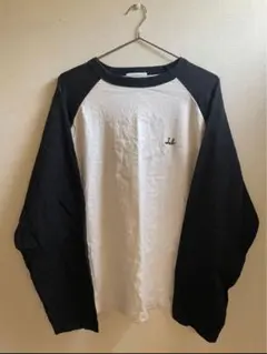 チェーン刺繍ルーズラグランスリーブ長袖Tシャツ