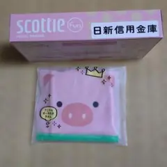 アニマルポーチ付きタオル　ティッシュ一箱オマケ付き日新信用金庫でいただきました。