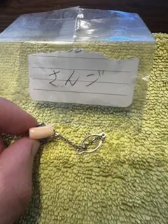 珊瑚　さんご　ブローチ