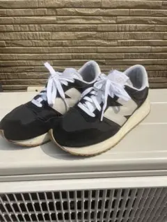 New Balance スニーカー ブラック/ホワイト　26センチ