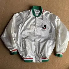 Item thumbnail for item a6bf6d5d-f8d6-4435-ad28-44e18665bbb2