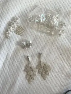 ウェディングジュエリー　ヘッドドレス　ティアラ　アクセサリー　セット