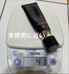 クレ・ド・ポー ボーテ タンクレームエクラn ファンデーション　未使用に近い