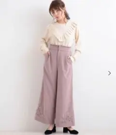 マジジェスティックレゴン/ワイドパンツ/裾刺しゅう/フレア/ピンク☘️